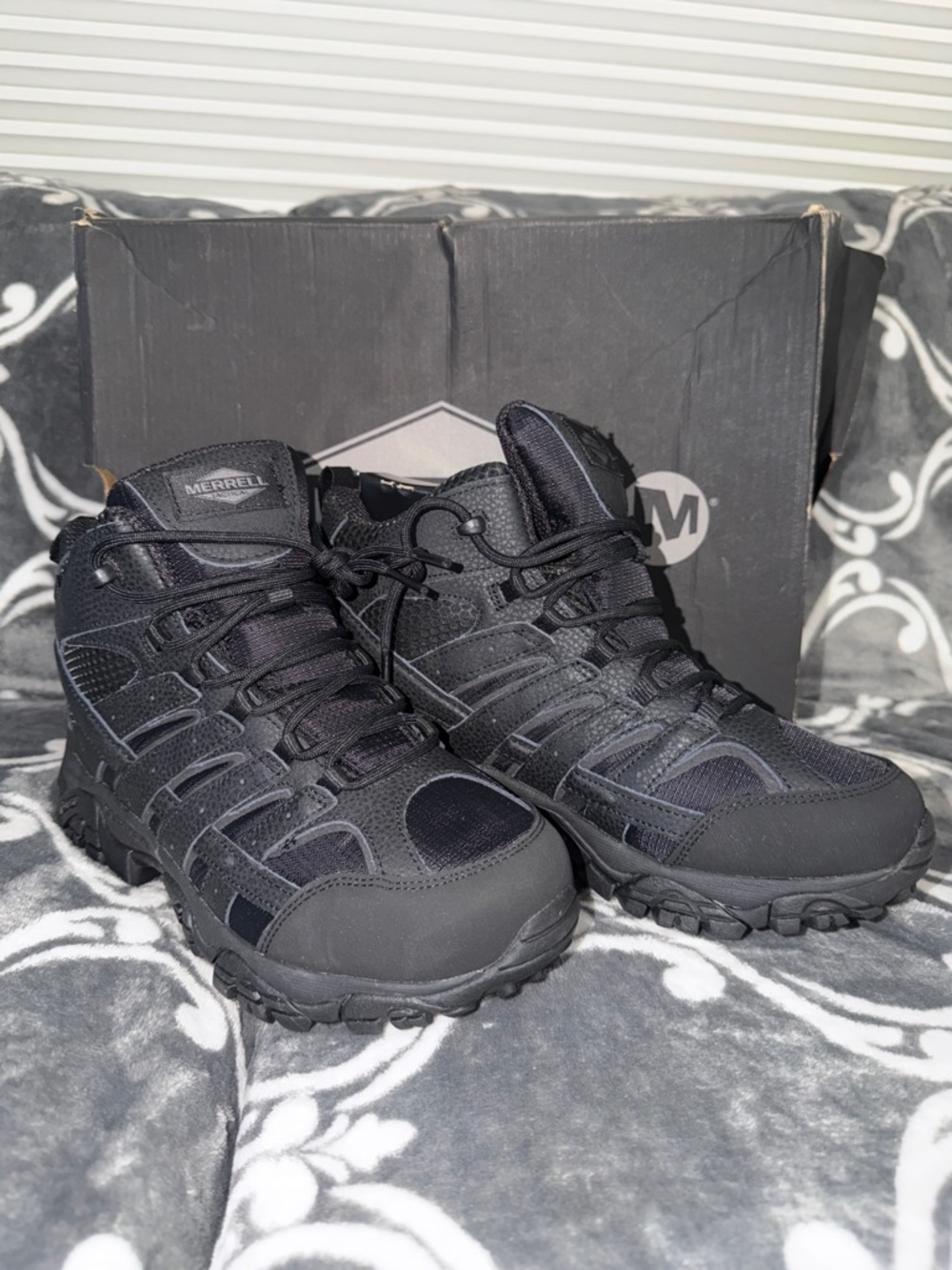 Merrell Men’s Black Tactical Hiking Boots Mid-Top